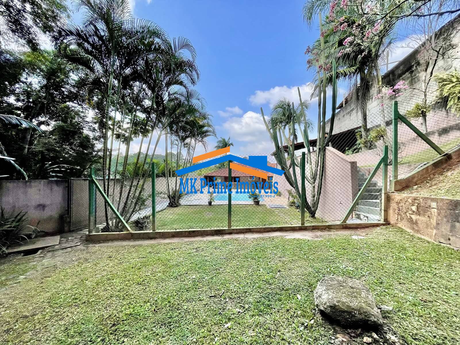 Casa de Condomínio para alugar com 3 quartos, 321m² - Foto 26