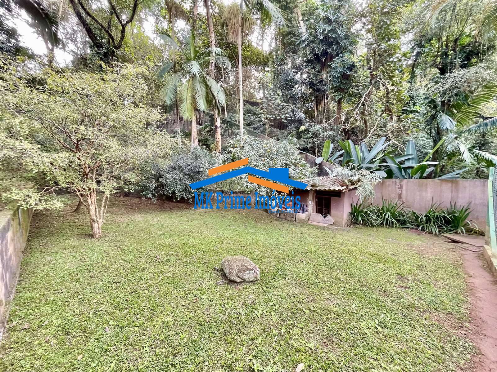Casa de Condomínio para alugar com 3 quartos, 321m² - Foto 28