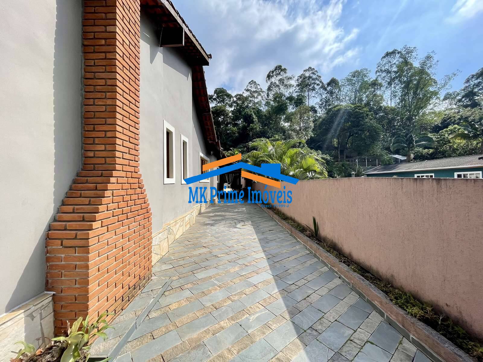 Casa de Condomínio para alugar com 3 quartos, 321m² - Foto 36