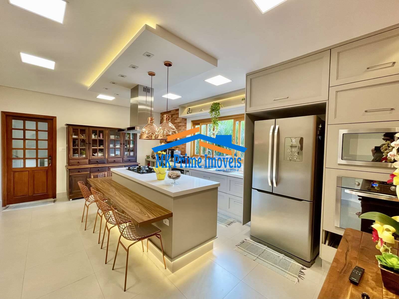 Casa de Condomínio para alugar com 3 quartos, 321m² - Foto 42