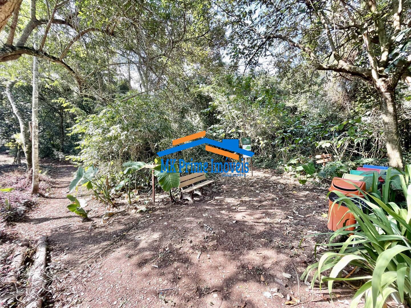 Casa de Condomínio para alugar com 3 quartos, 321m² - Foto 57