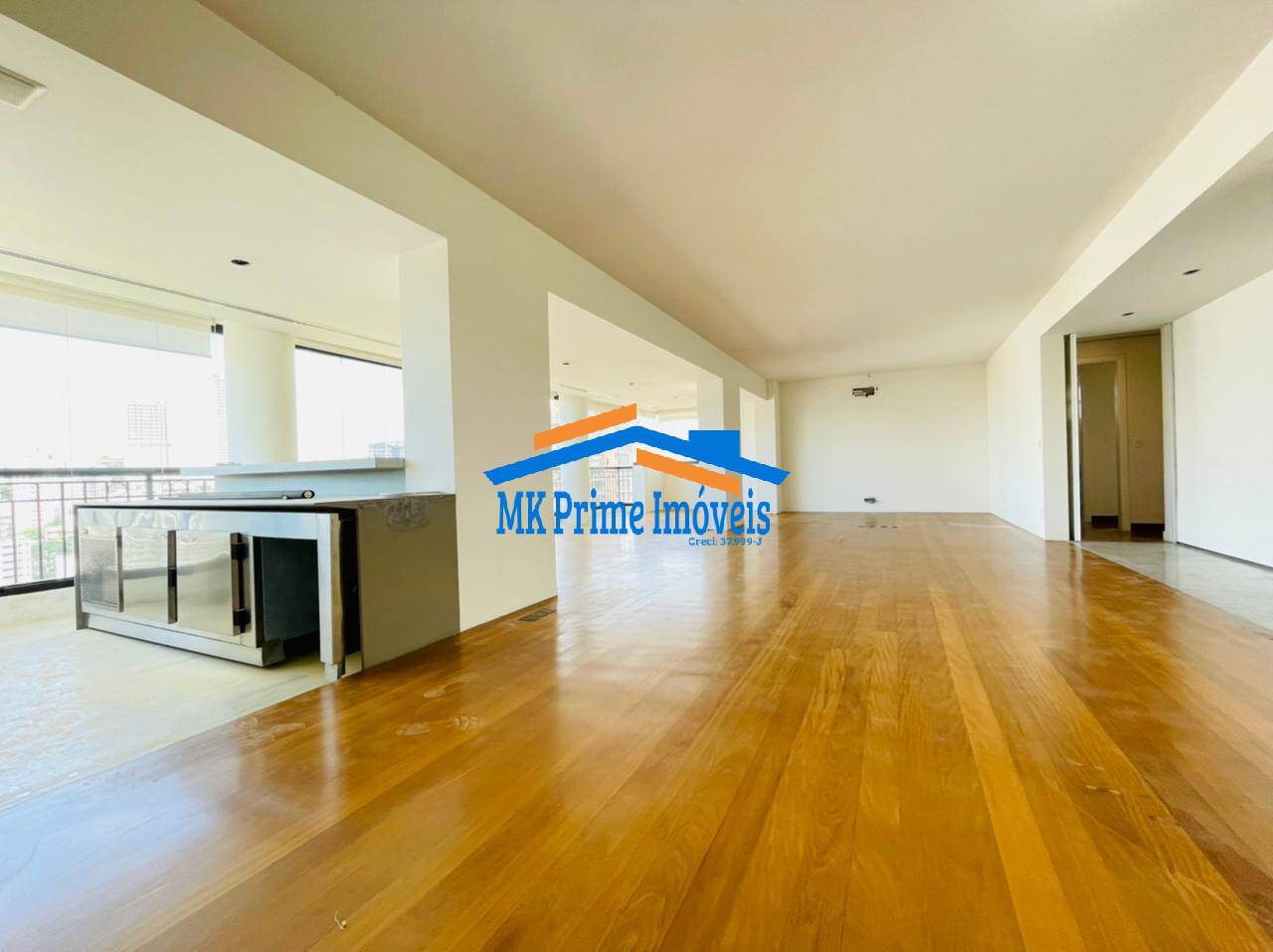 Apartamento à venda e aluguel com 3 quartos, 215m² - Foto 3