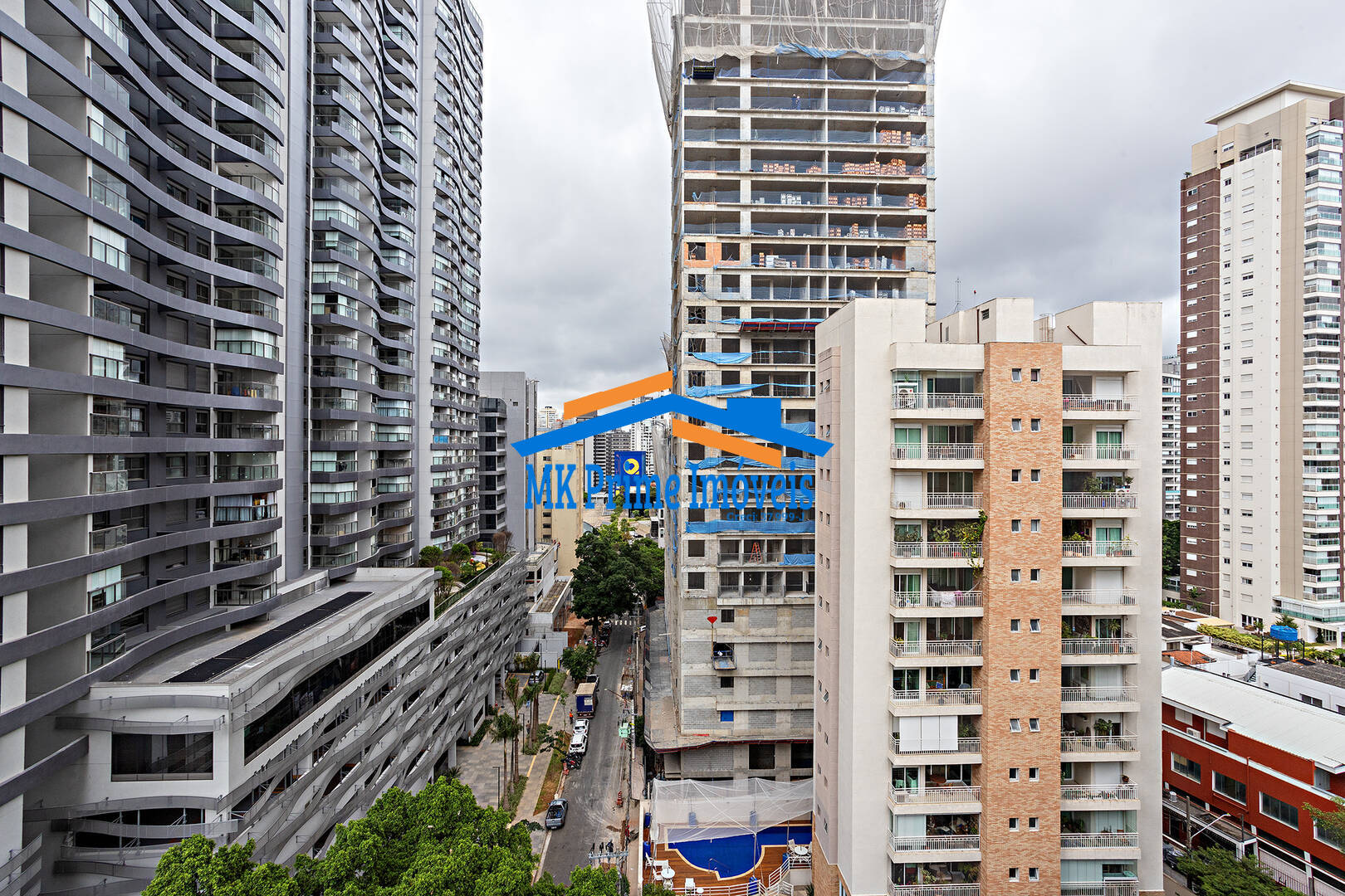 Apartamento para alugar com 3 quartos, 100m² - Foto 30