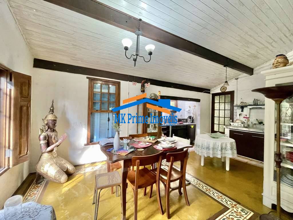 Casa de Condomínio para alugar com 3 quartos, 440m² - Foto 17