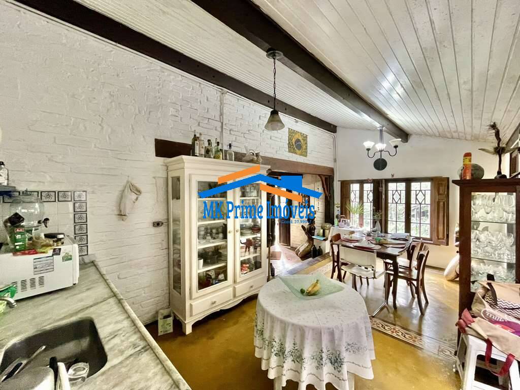 Casa de Condomínio para alugar com 3 quartos, 440m² - Foto 19