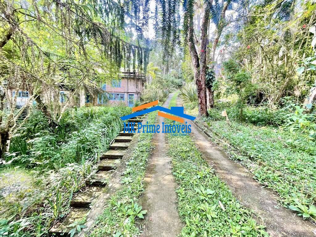 Casa de Condomínio para alugar com 3 quartos, 440m² - Foto 56