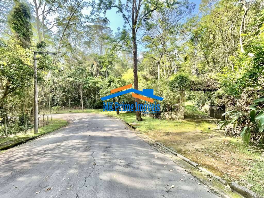 Casa de Condomínio para alugar com 3 quartos, 440m² - Foto 52
