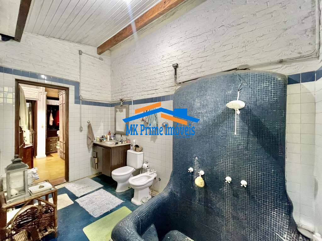 Casa de Condomínio para alugar com 3 quartos, 440m² - Foto 26