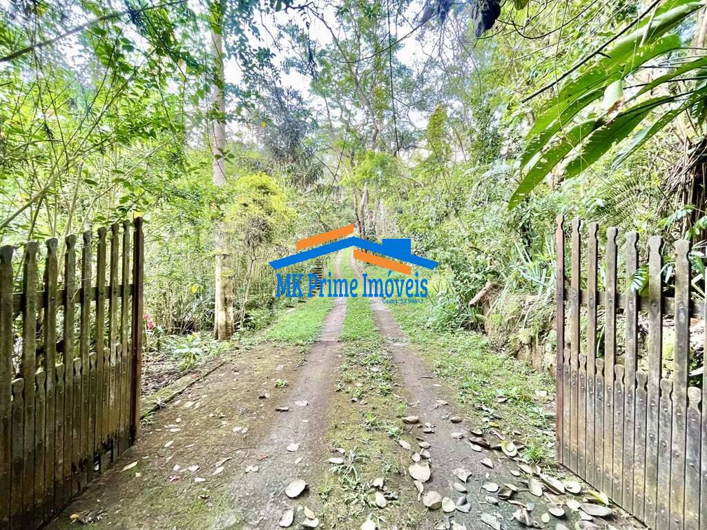 Casa de Condomínio para alugar com 3 quartos, 440m² - Foto 4