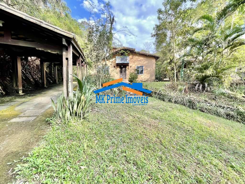Casa de Condomínio para alugar com 3 quartos, 440m² - Foto 6