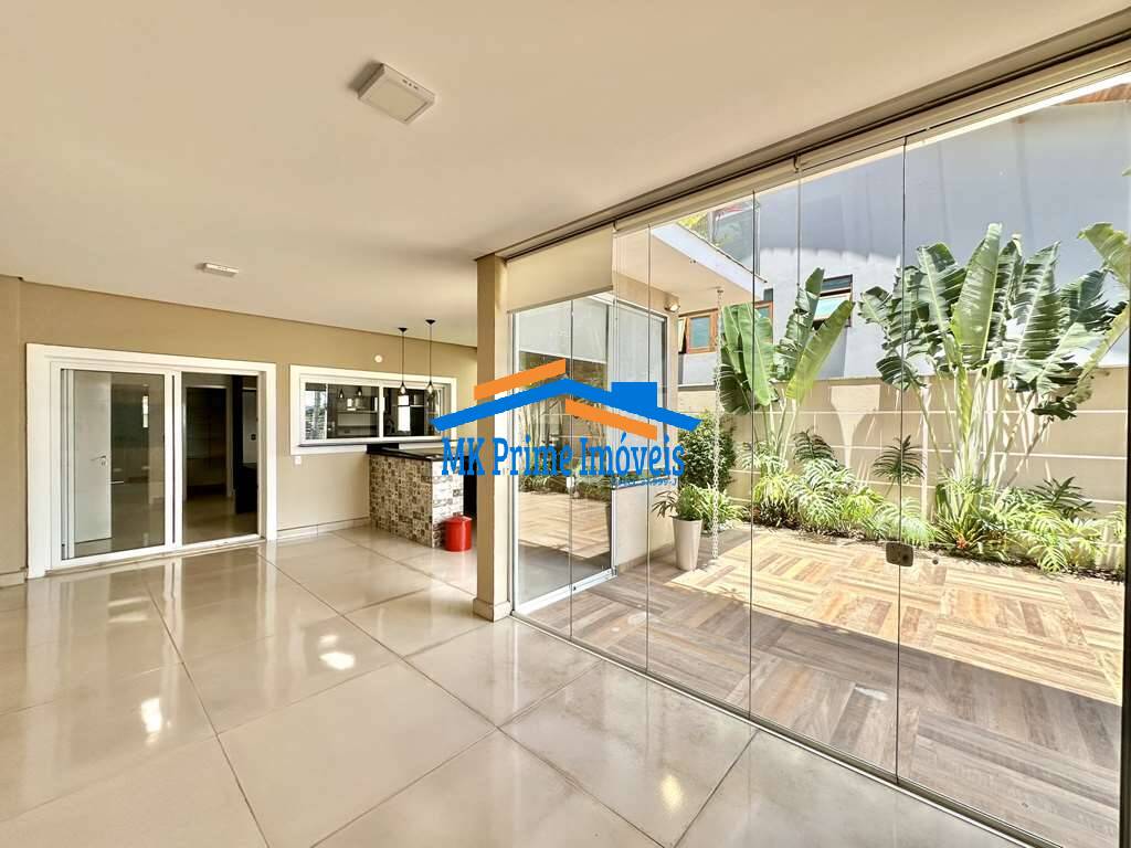 Casa de Condomínio para alugar com 4 quartos, 358m² - Foto 15