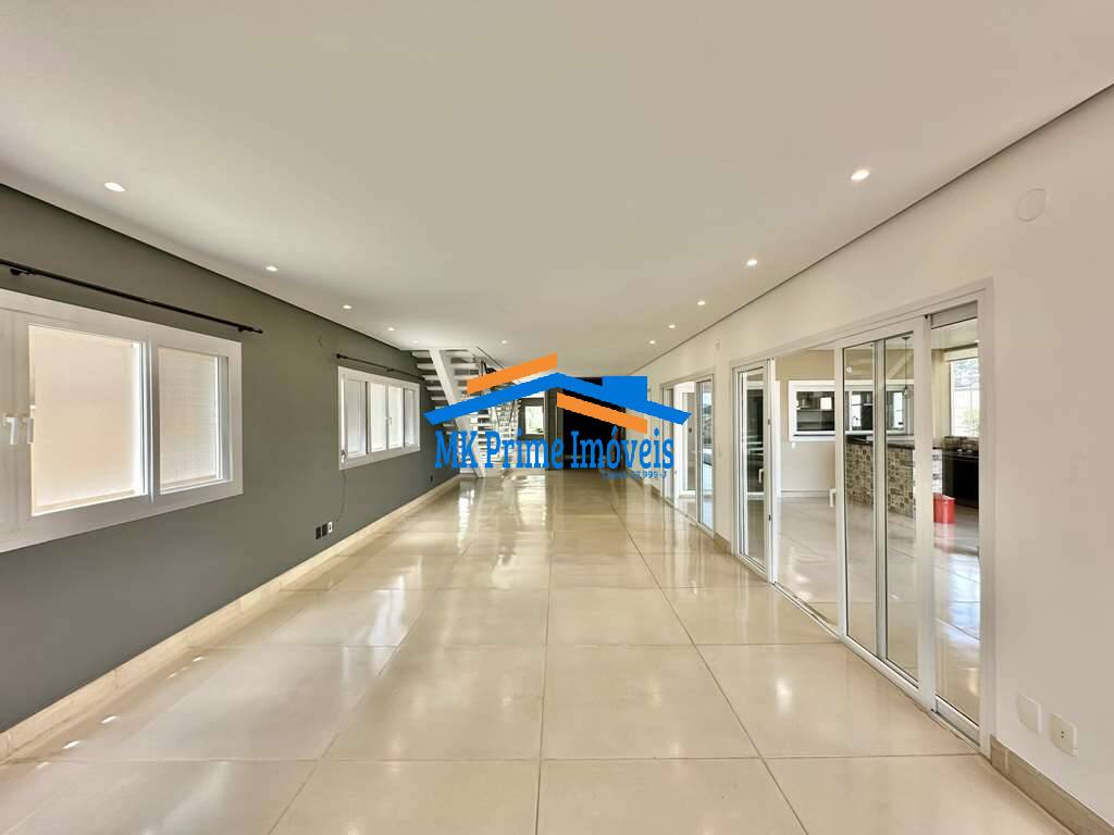 Casa de Condomínio para alugar com 4 quartos, 358m² - Foto 27