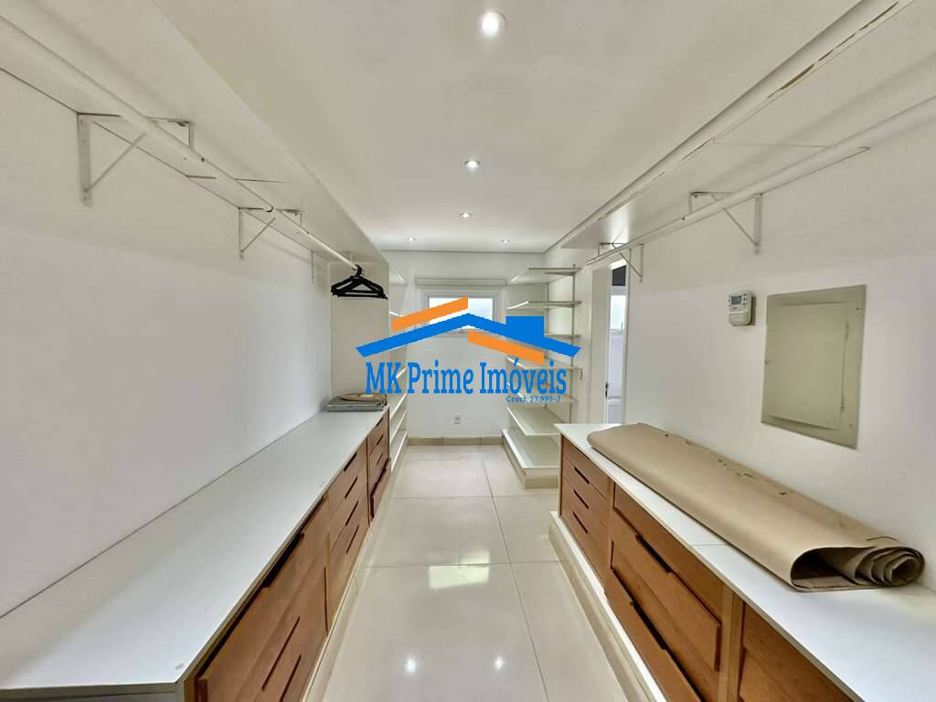 Casa de Condomínio para alugar com 4 quartos, 358m² - Foto 38