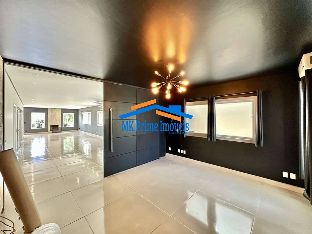 Casa de Condomínio para alugar com 4 quartos, 358m² - Foto 30