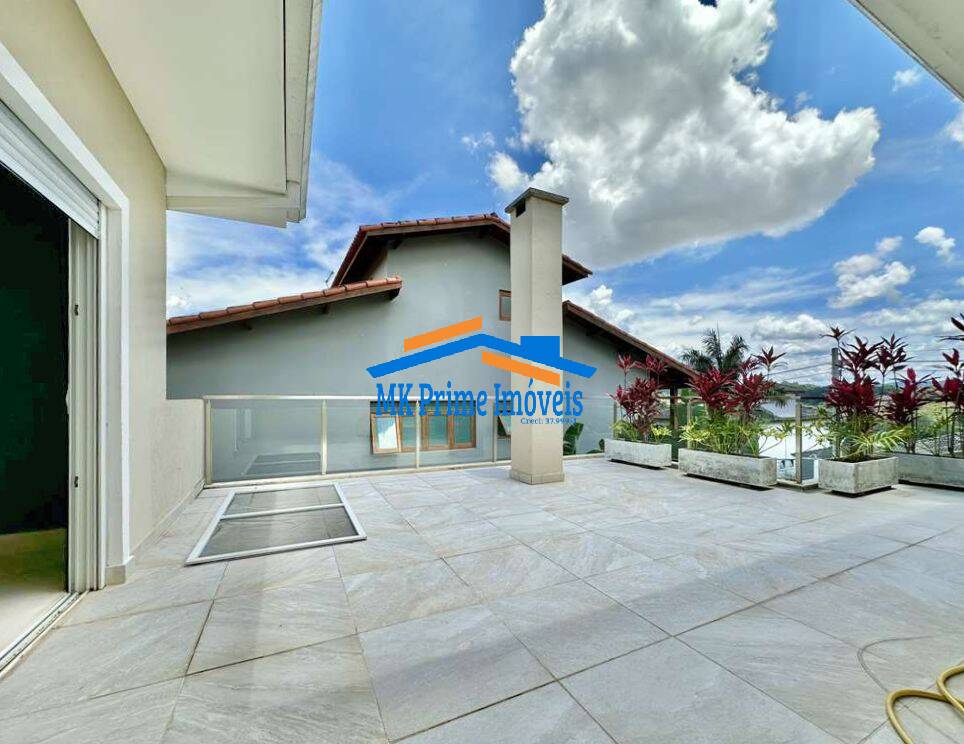 Casa de Condomínio para alugar com 4 quartos, 358m² - Foto 34