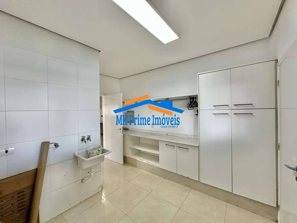 Casa de Condomínio para alugar com 4 quartos, 358m² - Foto 51