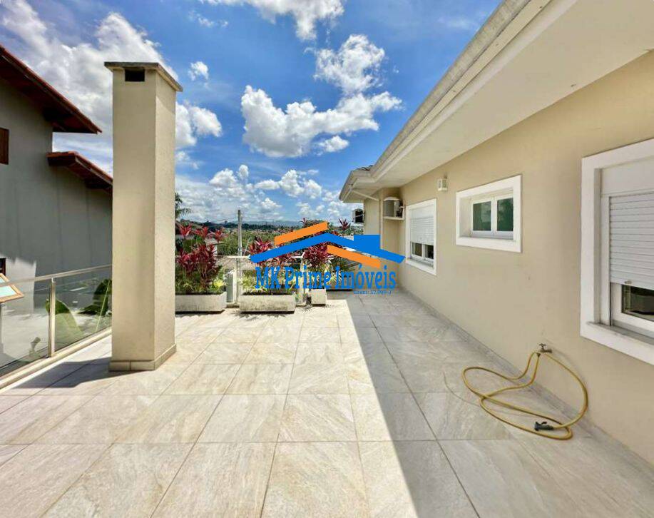 Casa de Condomínio para alugar com 4 quartos, 358m² - Foto 33
