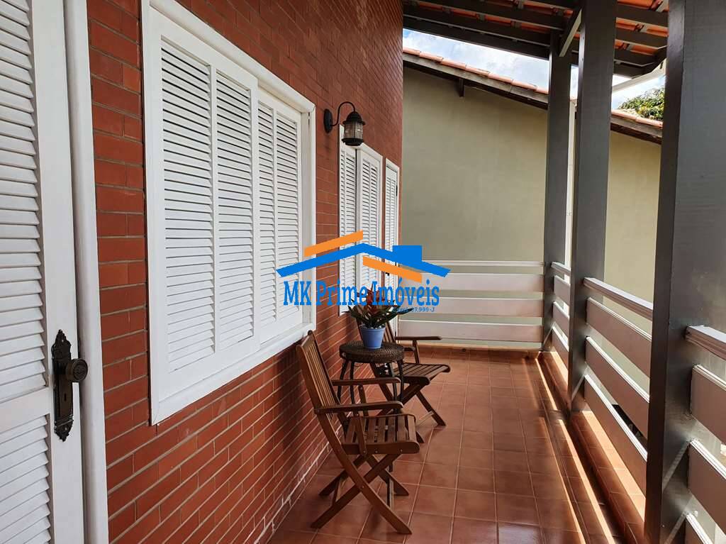 Casa de Condomínio para alugar com 3 quartos, 320m² - Foto 35