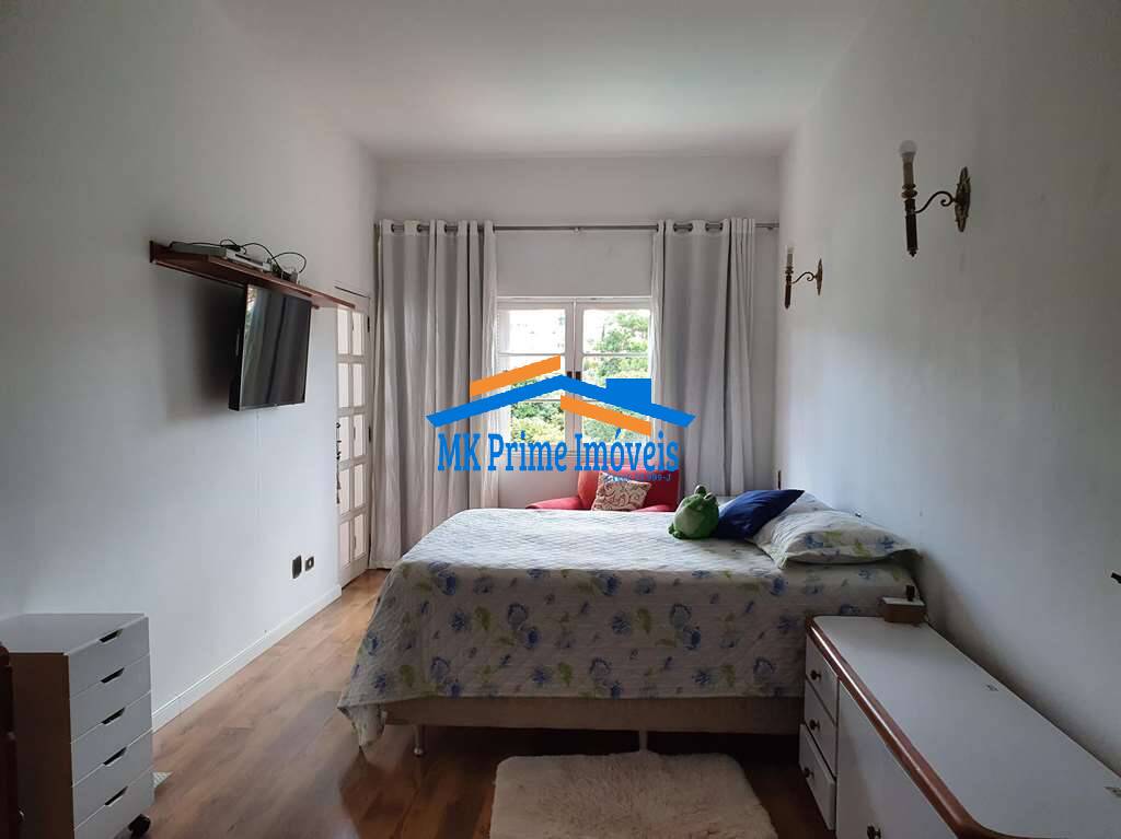 Casa de Condomínio para alugar com 3 quartos, 320m² - Foto 43