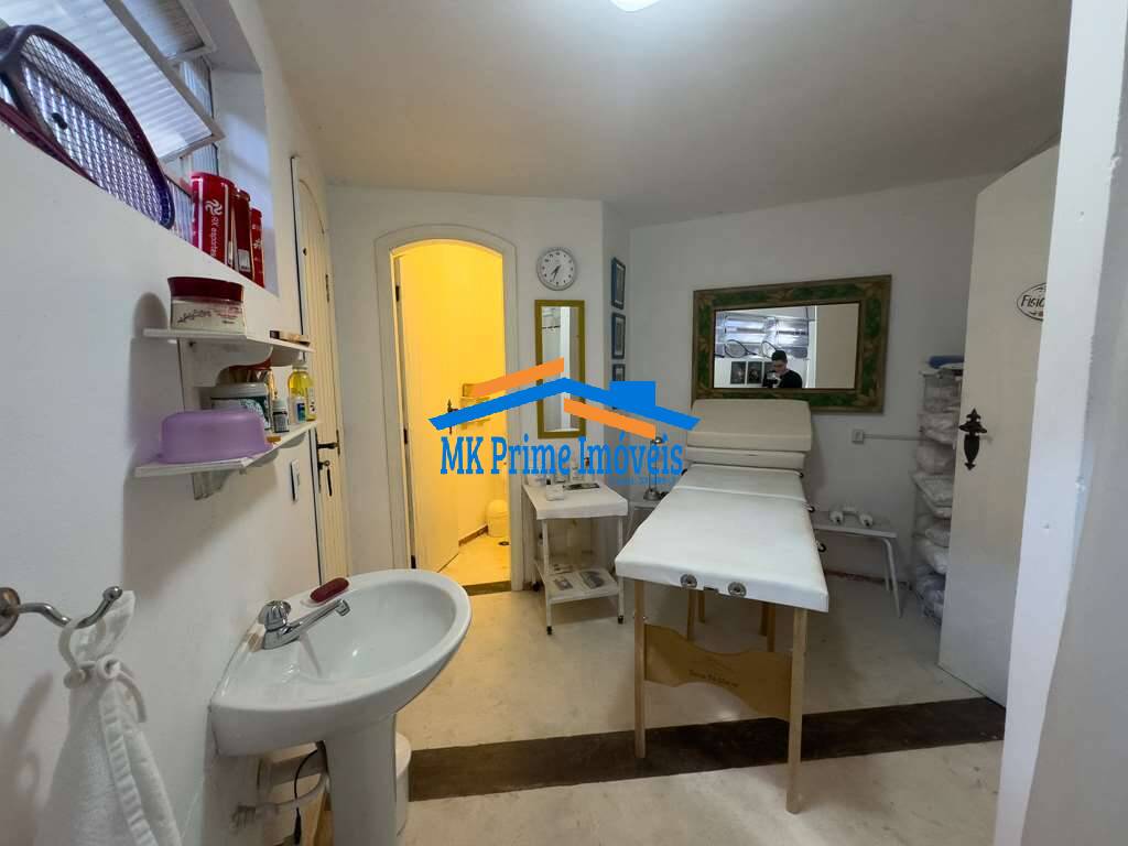 Casa de Condomínio para alugar com 4 quartos, 692m² - Foto 48