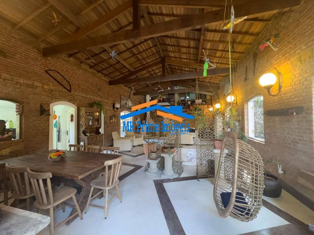 Casa de Condomínio para alugar com 4 quartos, 692m² - Foto 37