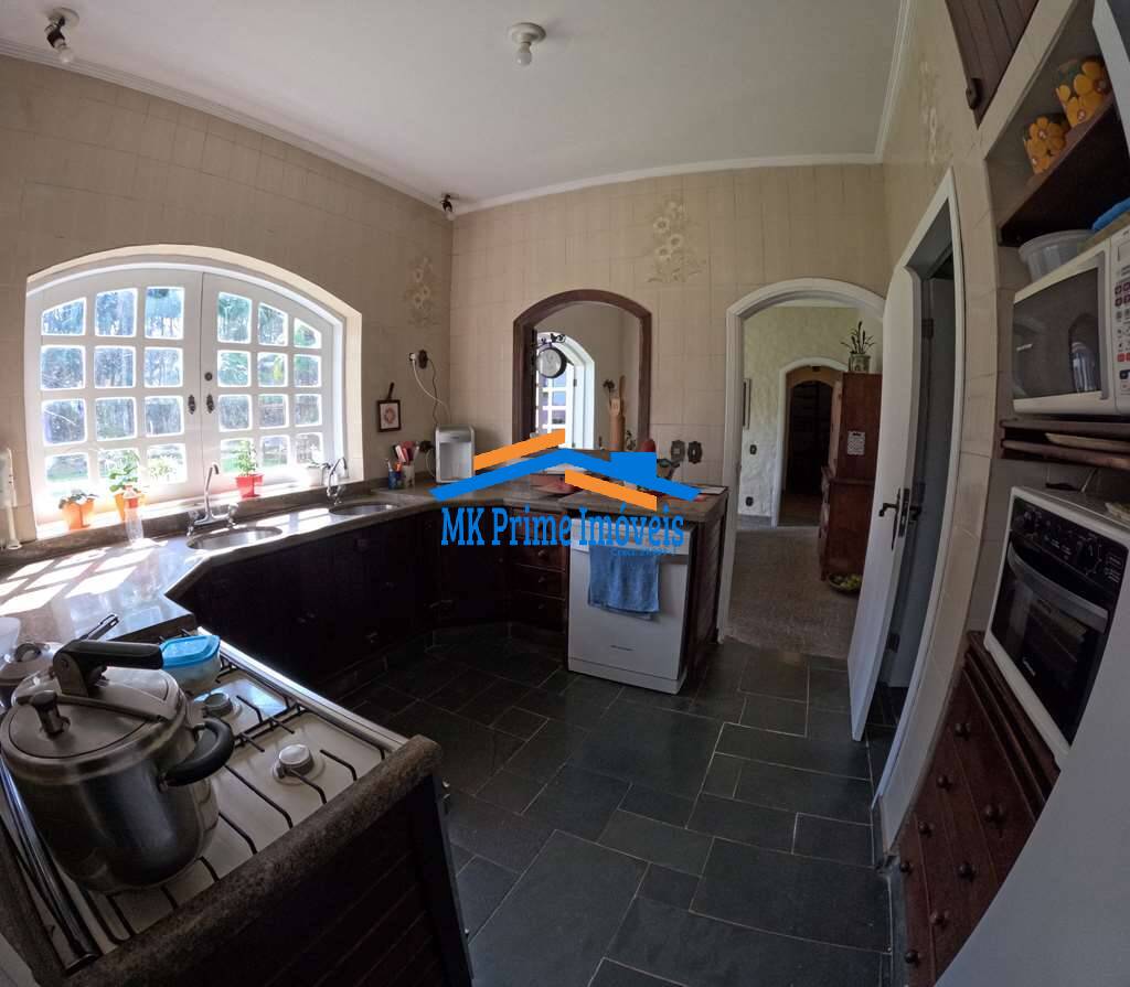 Casa de Condomínio para alugar com 4 quartos, 692m² - Foto 6
