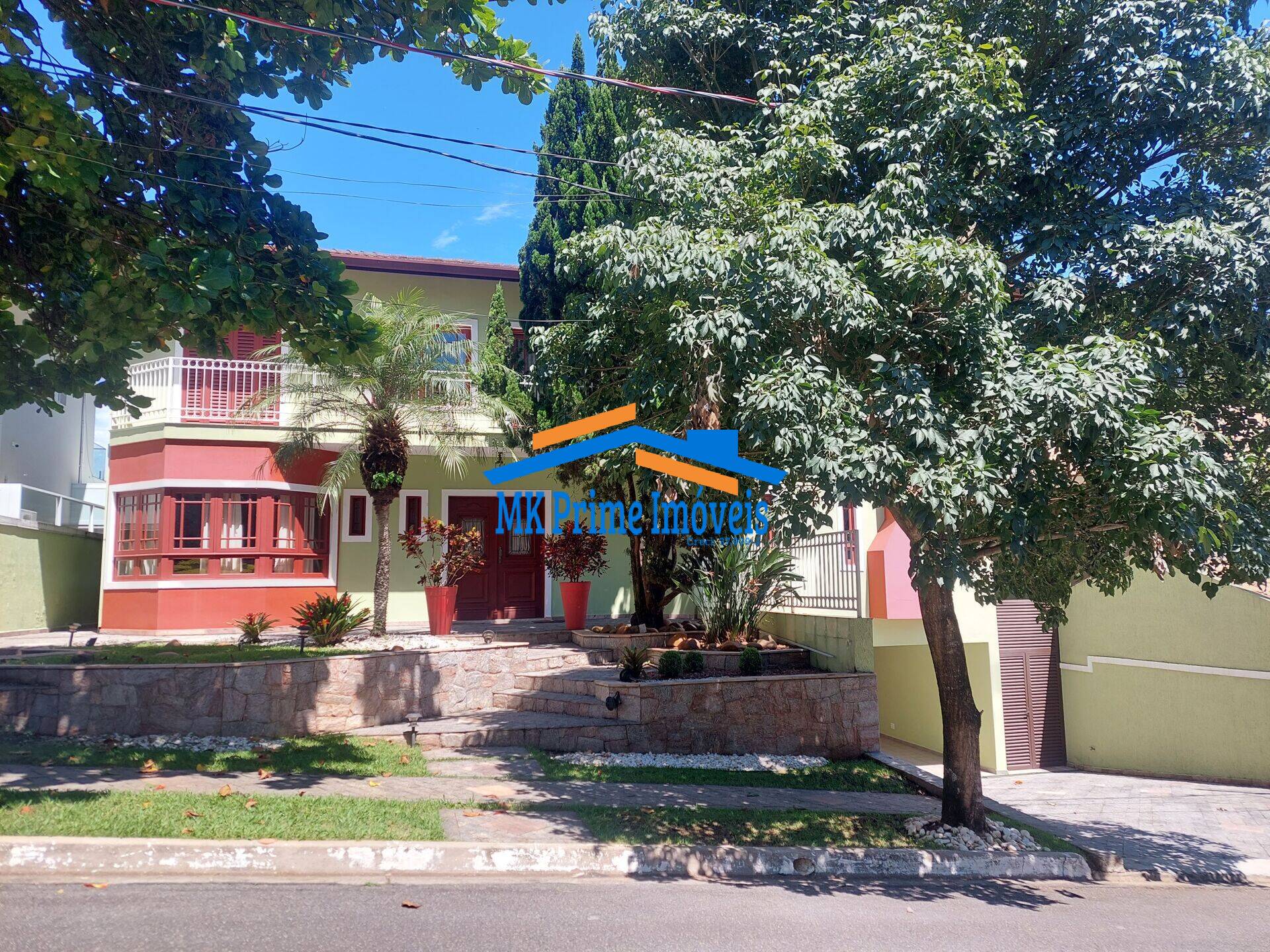 Casa de Condomínio para alugar com 4 quartos, 436m² - Foto 1