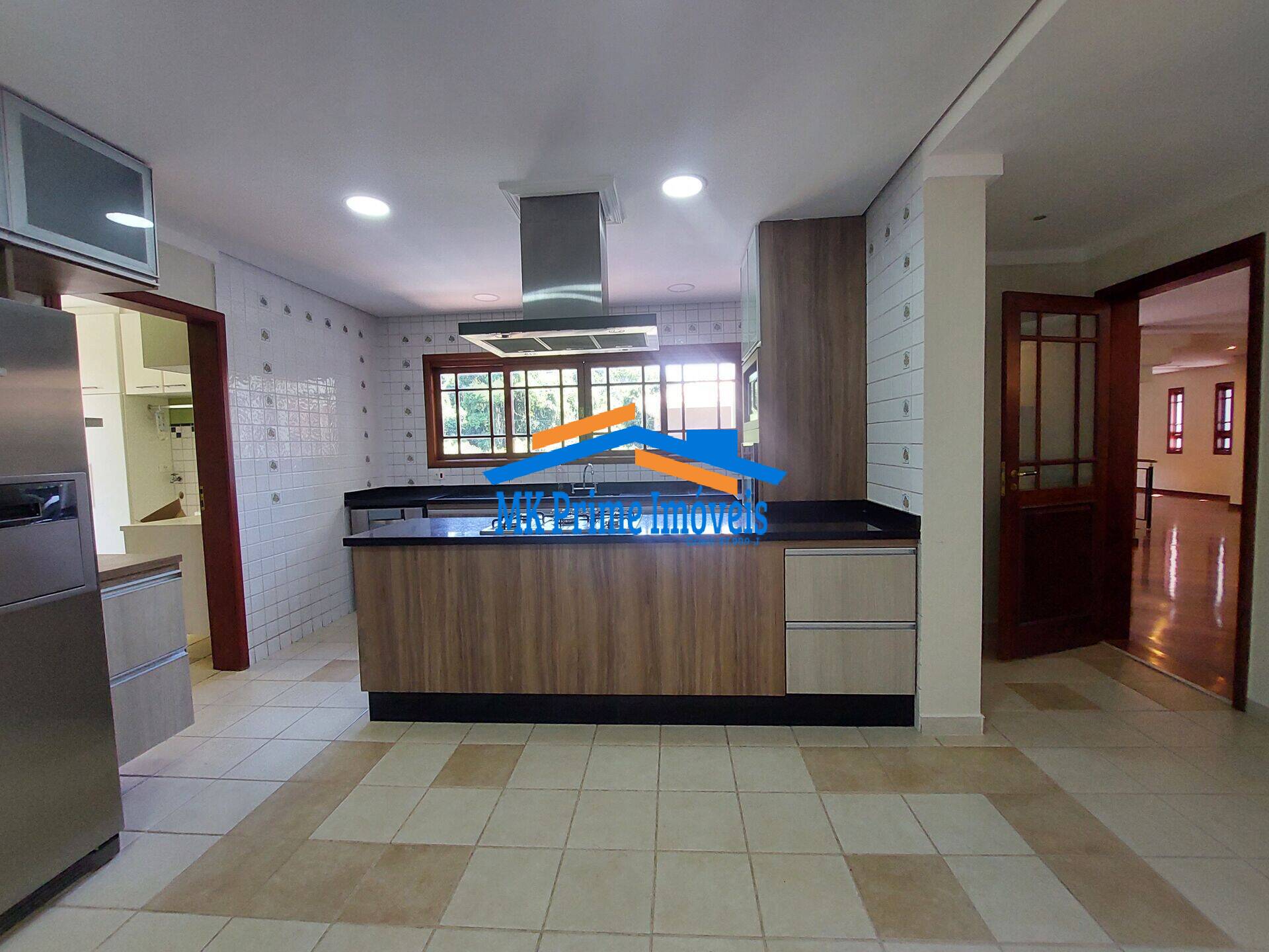 Casa de Condomínio para alugar com 4 quartos, 436m² - Foto 18