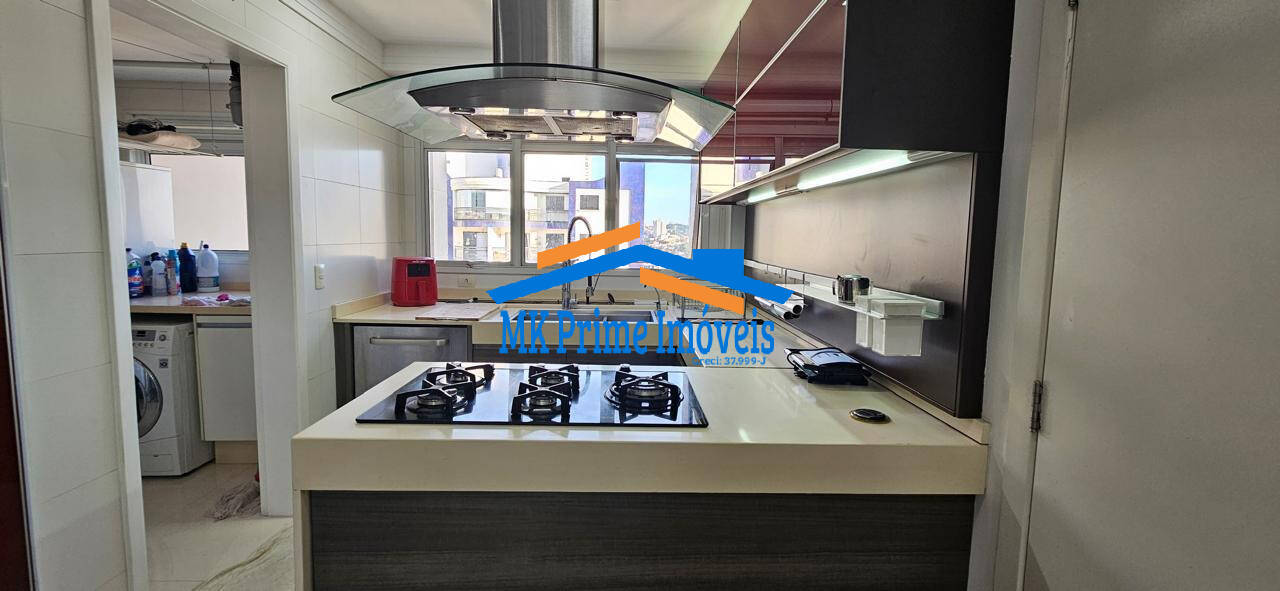 Apartamento para alugar com 4 quartos, 206m² - Foto 18