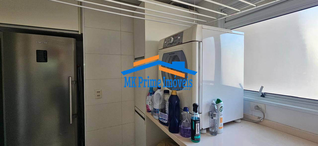 Apartamento para alugar com 4 quartos, 206m² - Foto 21