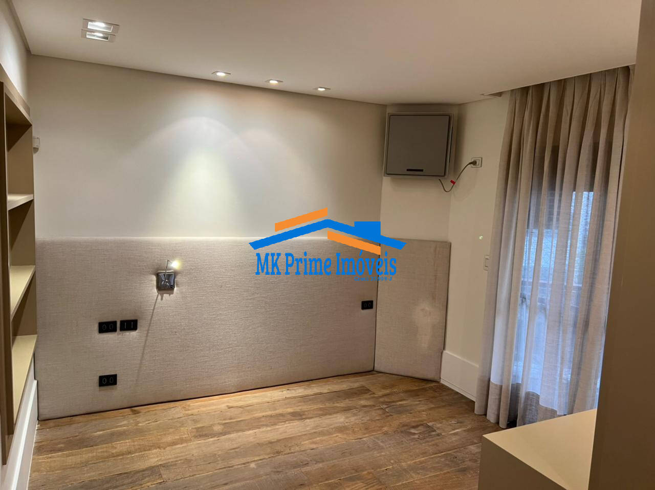 Apartamento para alugar com 3 quartos, 220m² - Foto 6