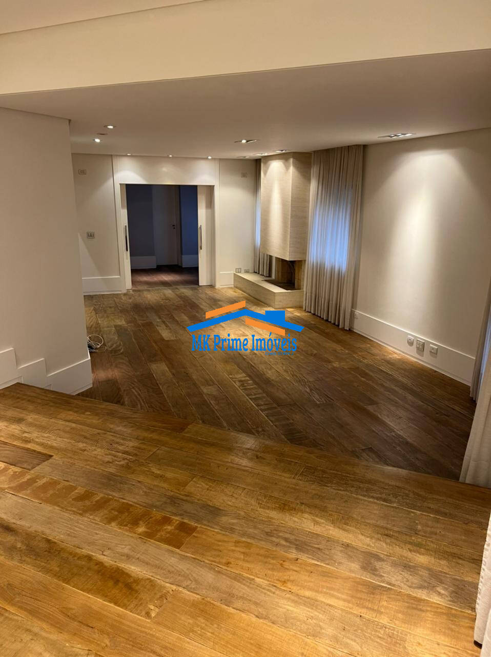 Apartamento para alugar com 3 quartos, 220m² - Foto 13