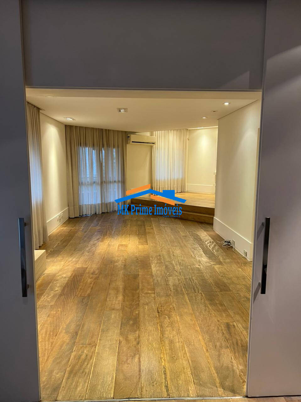 Apartamento para alugar com 3 quartos, 220m² - Foto 21