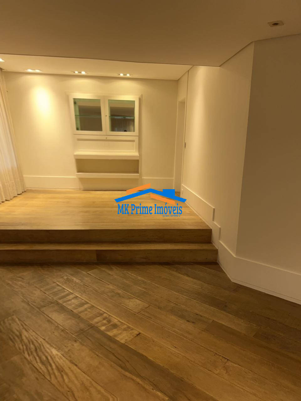 Apartamento para alugar com 3 quartos, 220m² - Foto 23