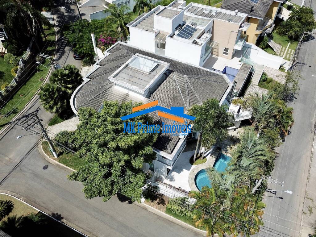 Casa de Condomínio para alugar com 4 quartos, 570m² - Foto 31