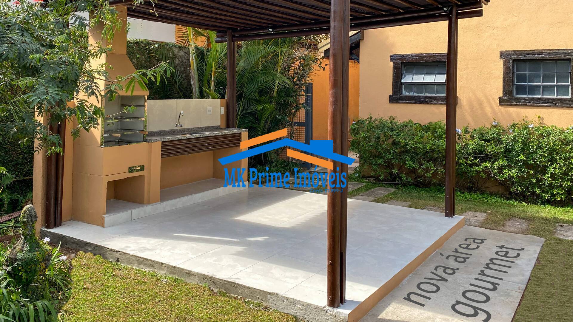 Casa de Condomínio para alugar com 3 quartos, 354m² - Foto 13