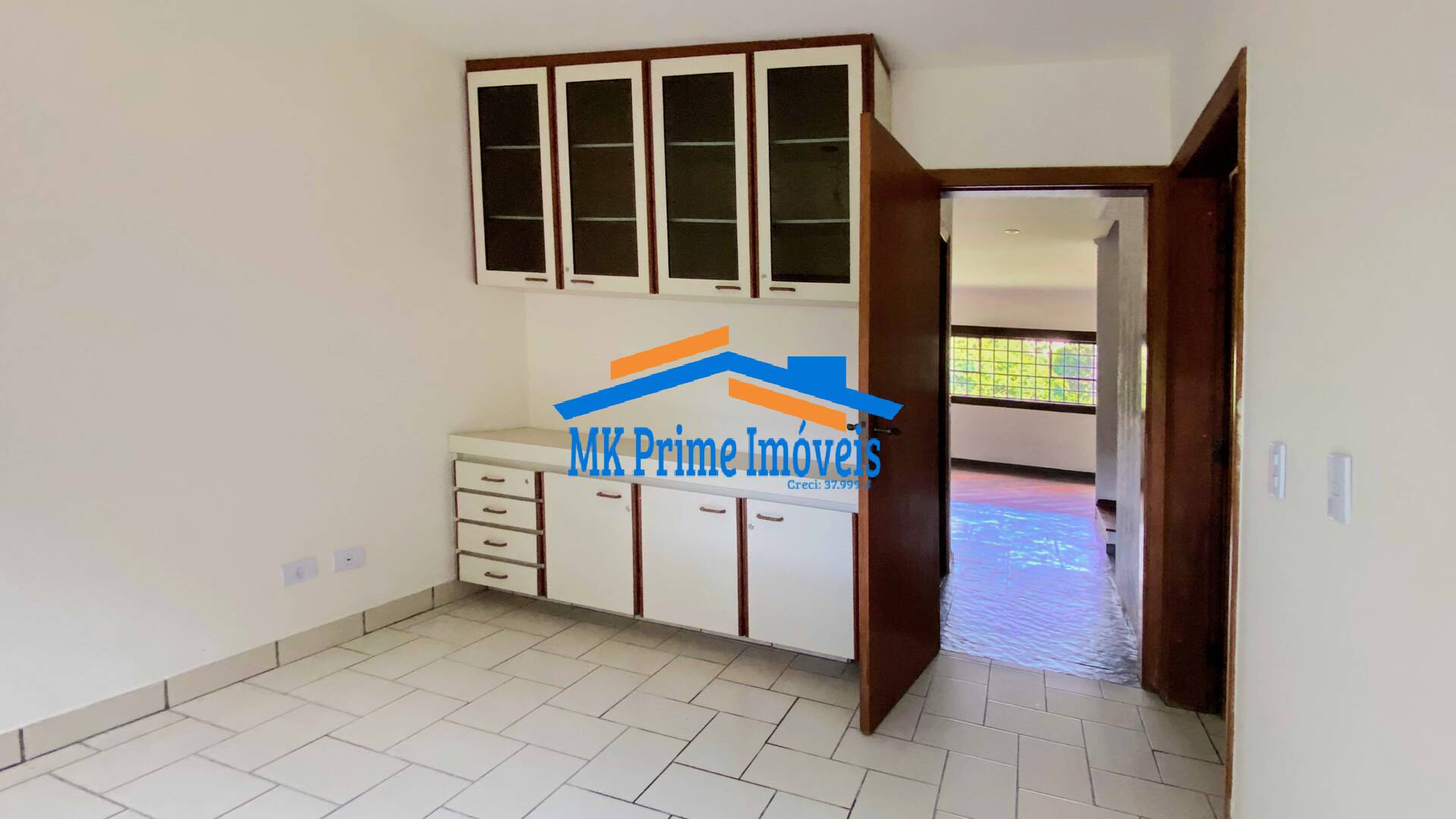 Casa de Condomínio para alugar com 3 quartos, 354m² - Foto 8