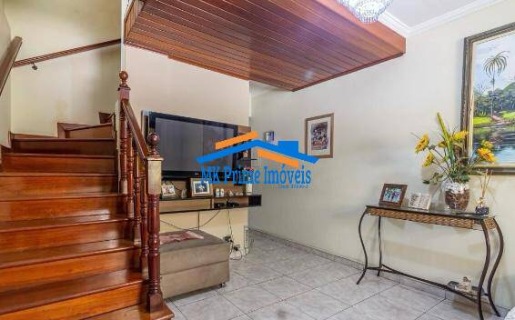 Sobrado, 4 quartos, 249 m² - Foto 2