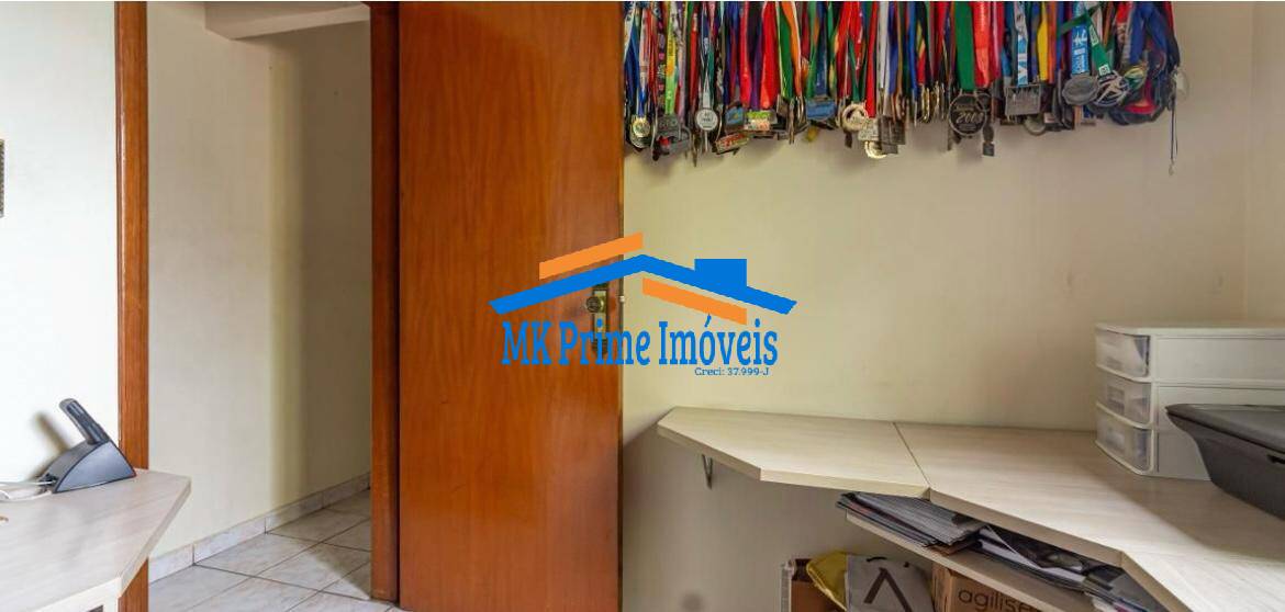 Sobrado, 4 quartos, 249 m² - Foto 17